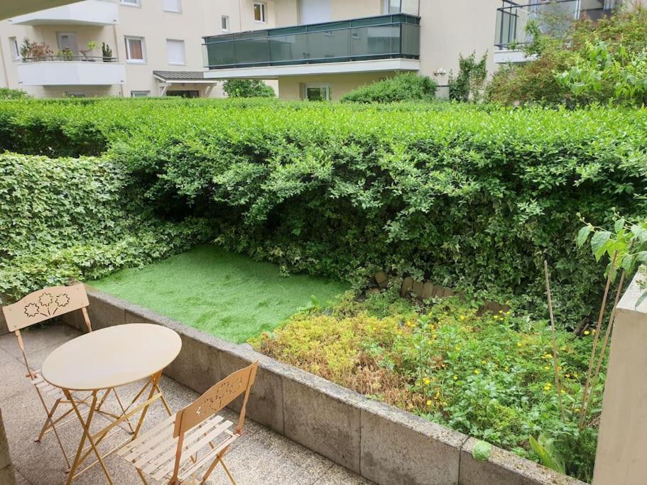 62 M2 Rez De Jardin, Terrasse , 6 Lits Et Parking Apartment Annecy Exterior photo